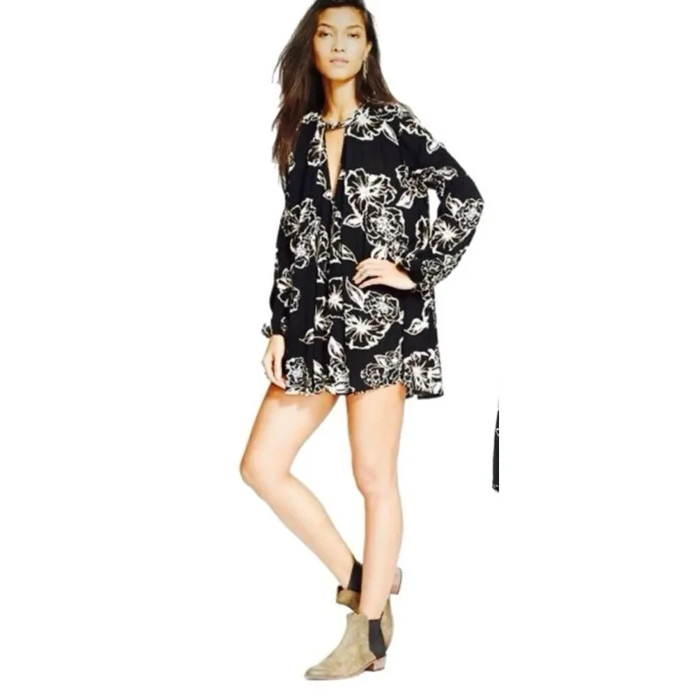 Free people Long Sleeve Black White Tree Swing Tunic Mini Dress Size XS
